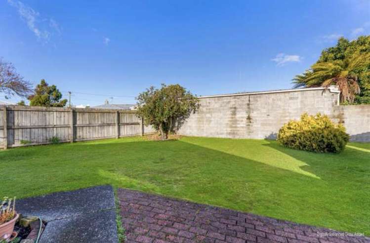 3 Shelley Court Enderley_10