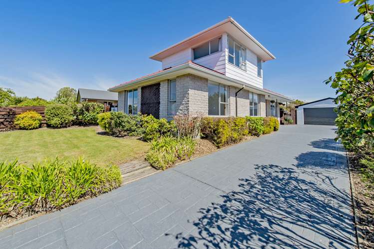 67 Oakley Crescent Hornby_24