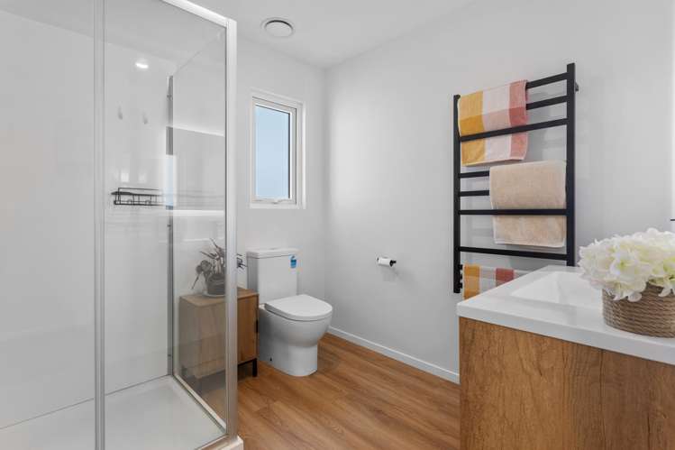 86 Racecourse Road Amberley_18