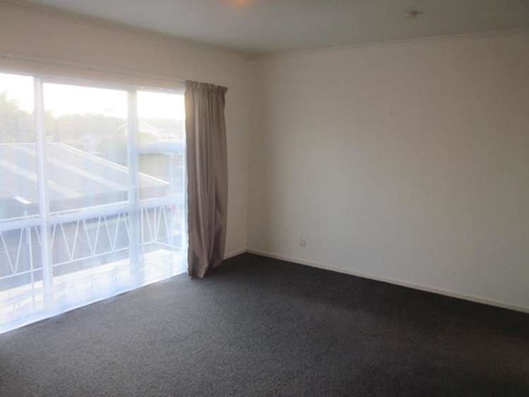 6 Cruickshank Crescent Meadowbank_1