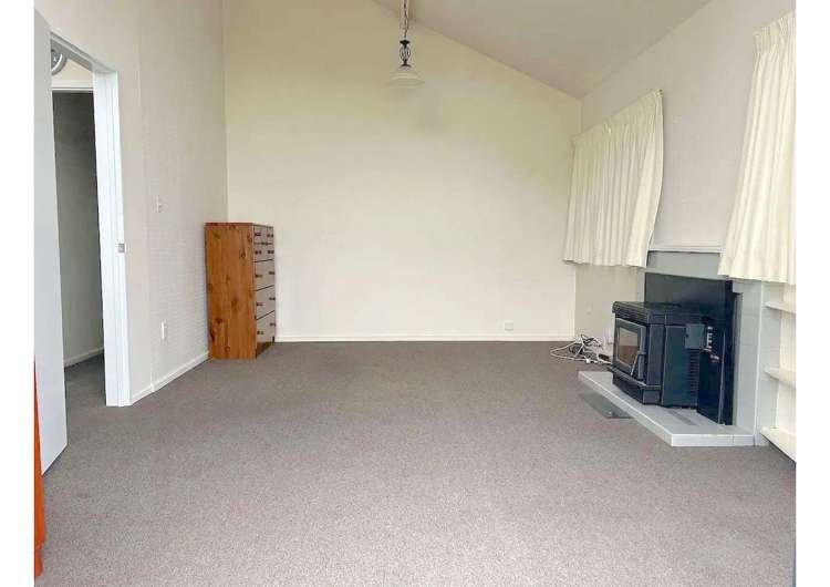 1/129 Glandovey Road Strowan_1