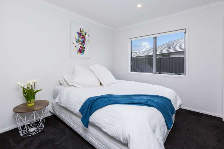 14 Passchendaele Grove Trentham_10