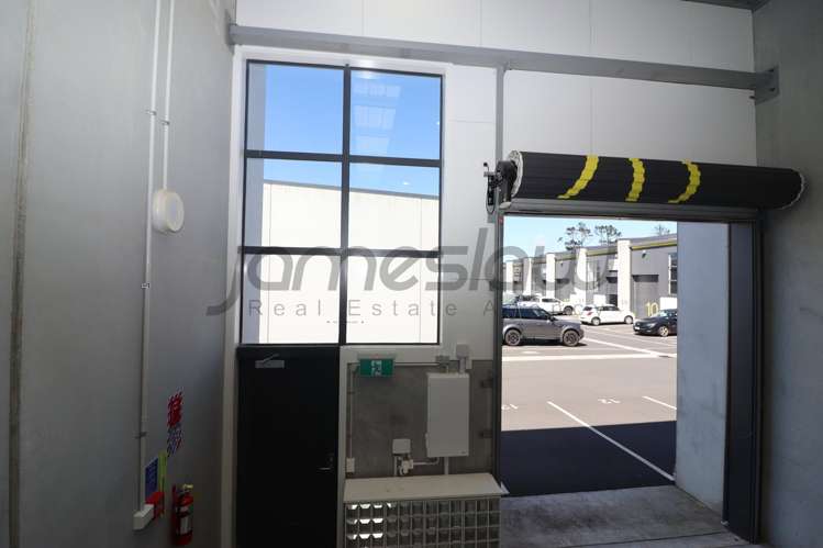 07/11 Northside Drive Westgate_15