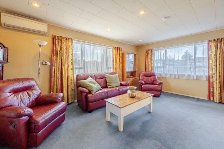 577 Lowe Street Camberley_6