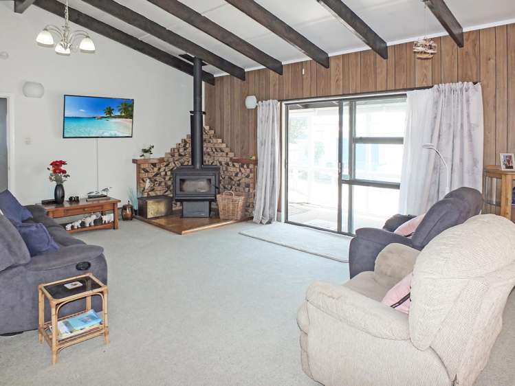 5 Pratt Avenue Foxton Beach_2