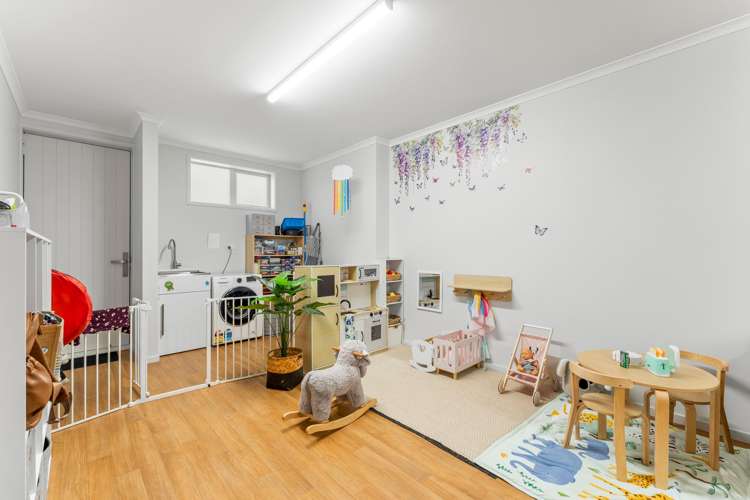 6 Taitonga Lane Stanmore Bay_19