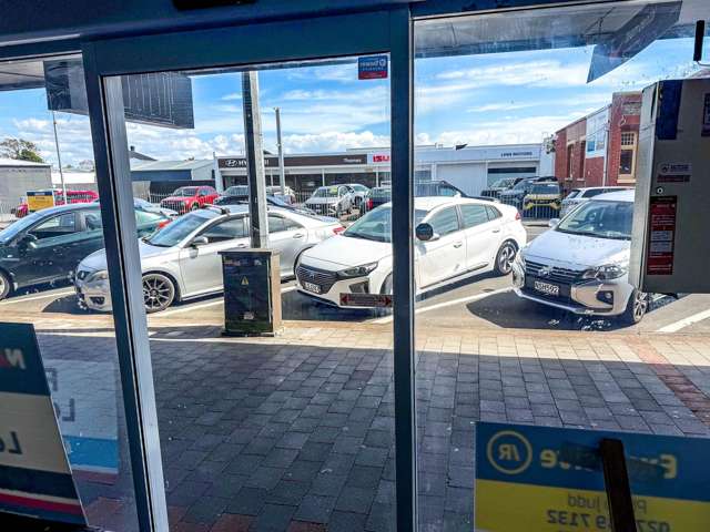 436 and 438 Pollen Street Thames_1