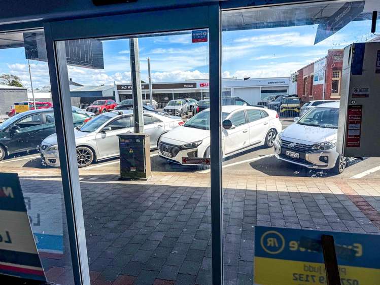 436 and 438 Pollen Street Thames_1