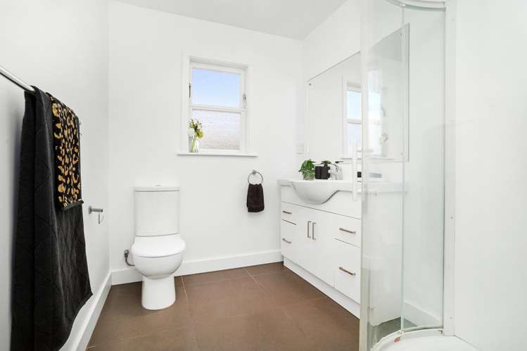 87 Wellington Road Wainuiomata_11