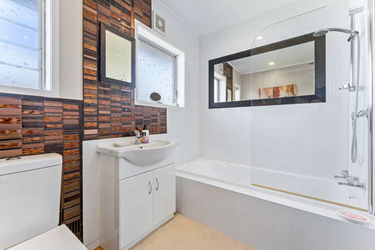 1/207 Glamorgan Drive Torbay_31