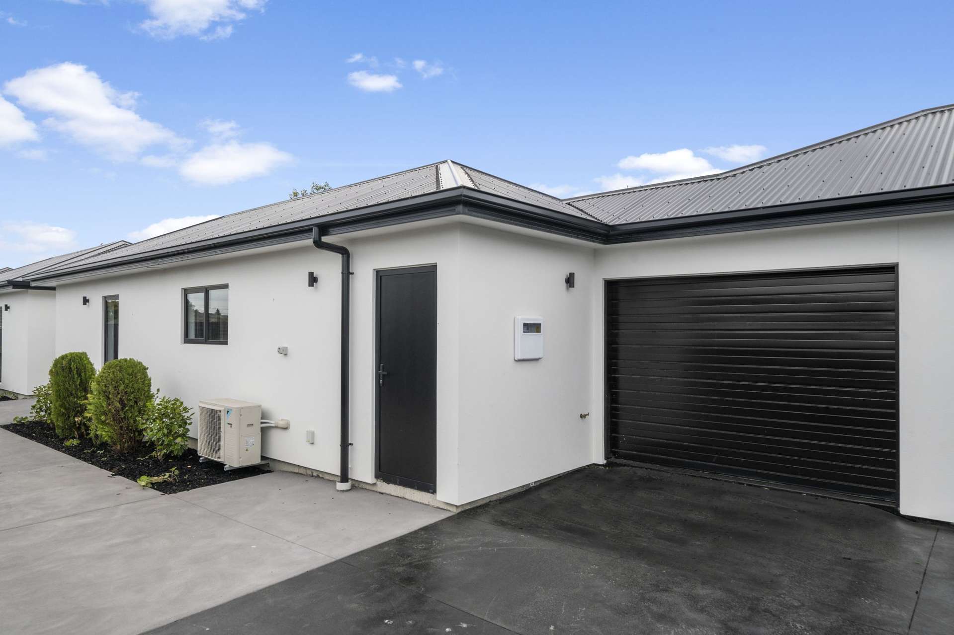 5/7 Vickerys Road Wigram_0