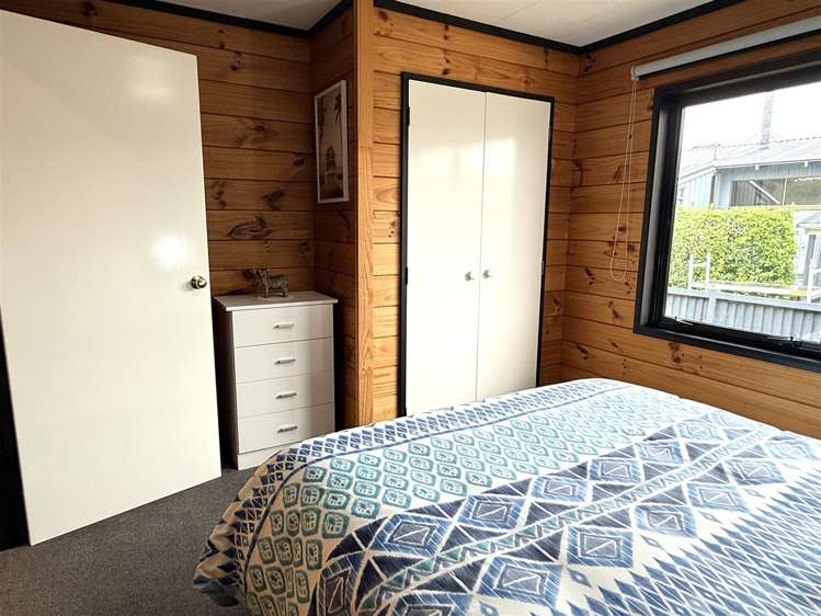 2 Jamieson Road Karoro_23