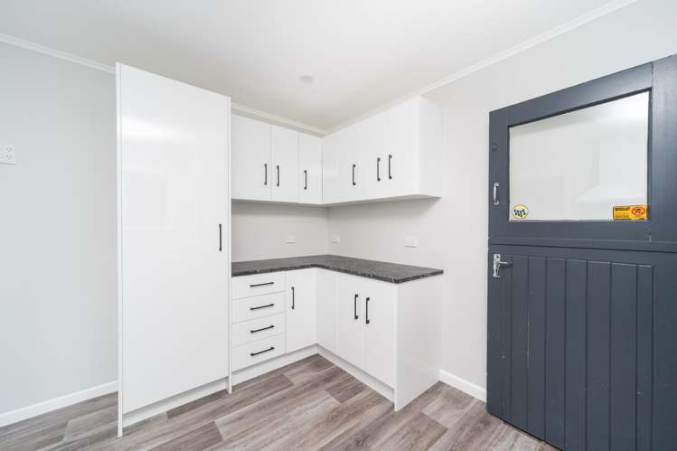 21-21A Nottingham Avenue Awapuni_6