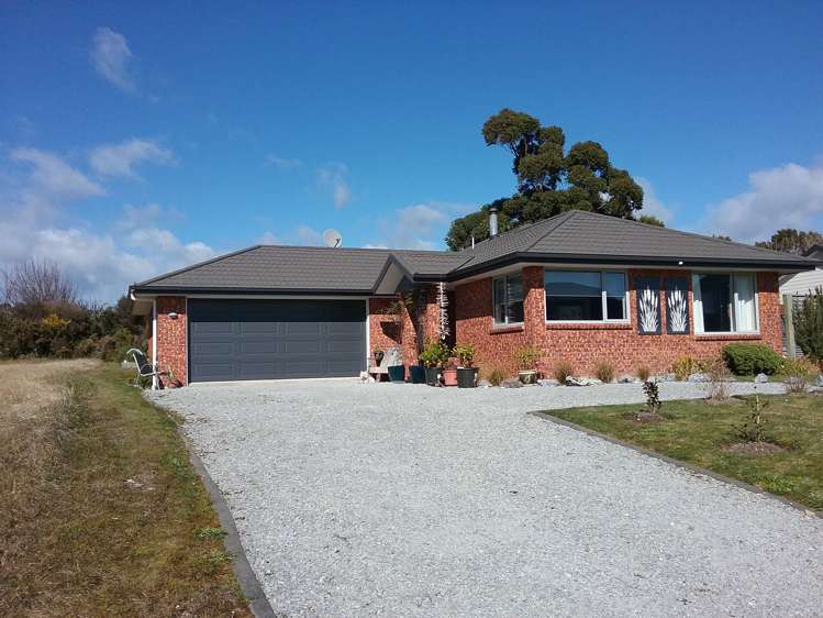 5 Ruataniwha Drive Collingwood_0