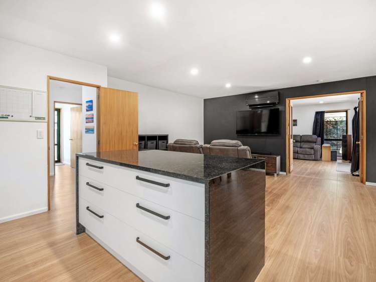 43 Durrell Way Rolleston_3