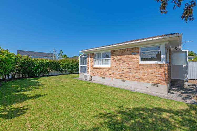 1A The Circle Manly_4