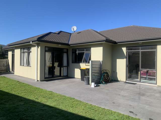 13 Yarnbrook Grove Churton Park_1