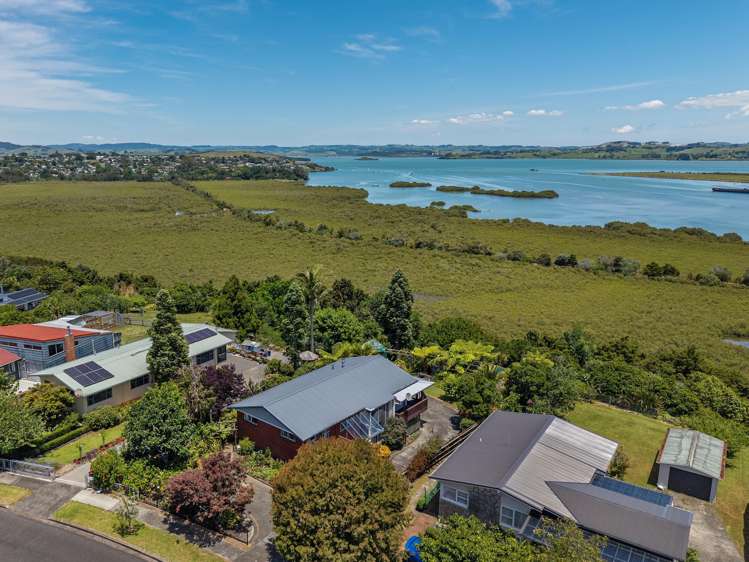 52 West View Crescent Onerahi_18