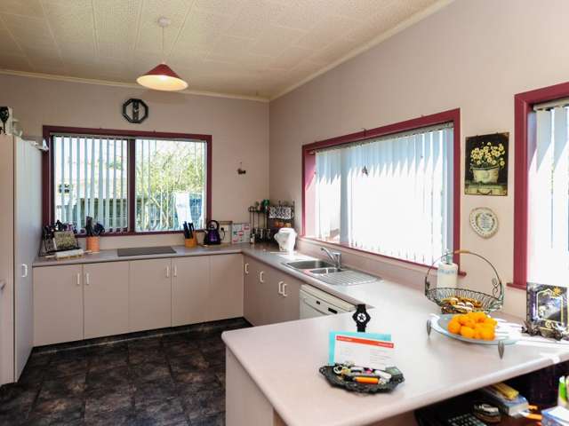 13 Bibby Street Waipawa_2