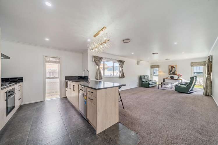 7 Martha Turnell Crescent Manor Park_8