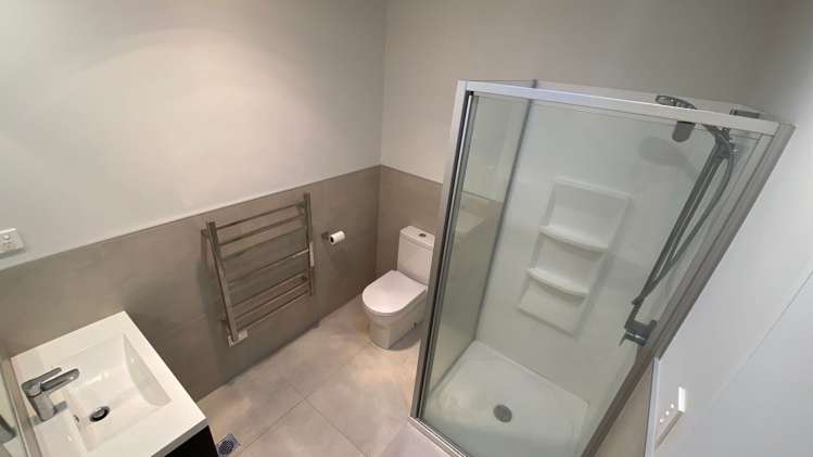 6 Orowaru Avenue Massey_10