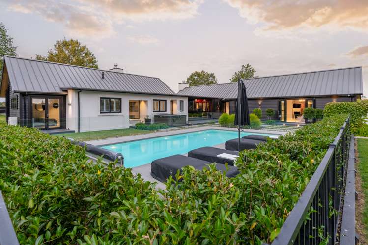 119 Racecourse Road Cambridge_9