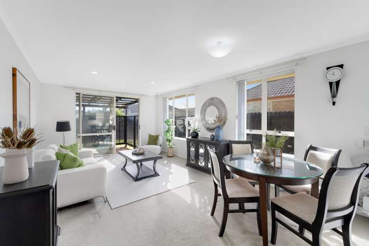 11 Fernbrook Close Burswood_7