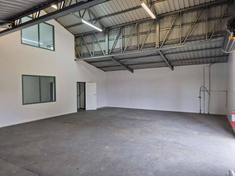 Shed 1/59 Chamberlain Road Bombay_3