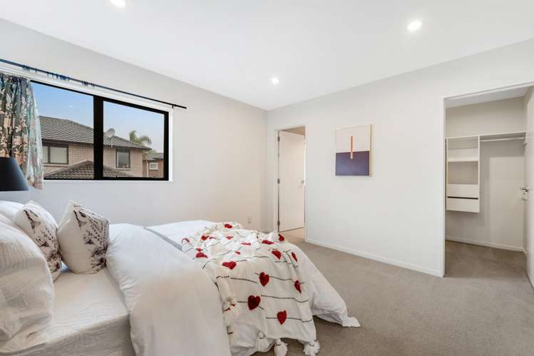 4 Helianthus Avenue Flat Bush_16