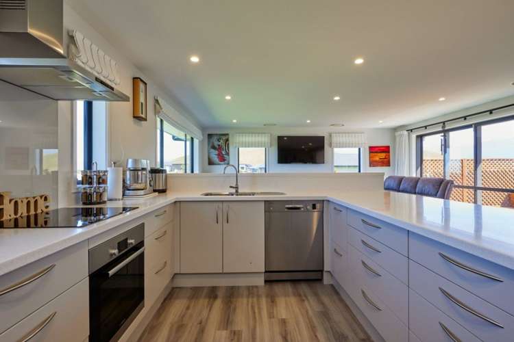 28 Miromiro Drive Kaikoura_5