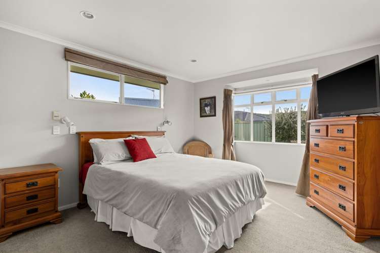 52 Kensington Drive Taradale_11