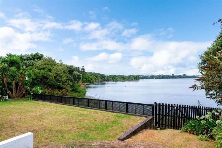 1/26 Otakau Road Milford_12