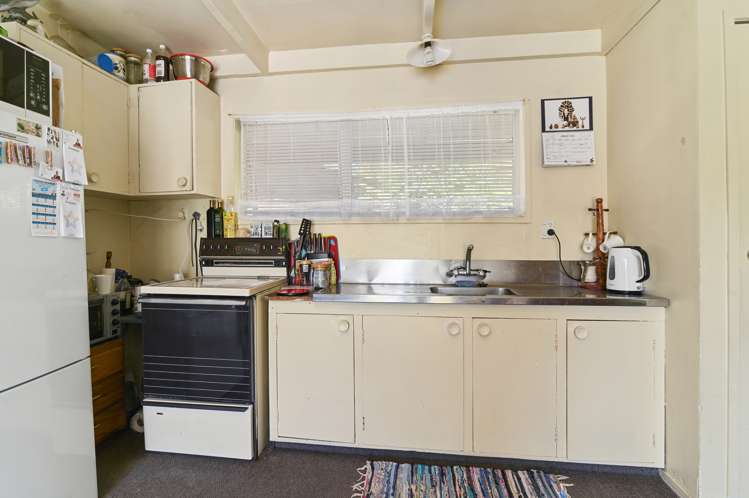 17b Charles Road Hannahs Bay_2