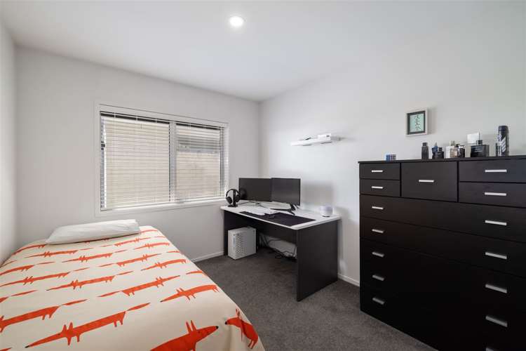 13 Leader Street Marshland_14