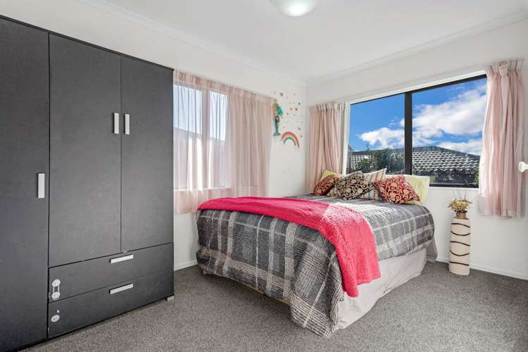 4 Farmdale Court Flat Bush_15