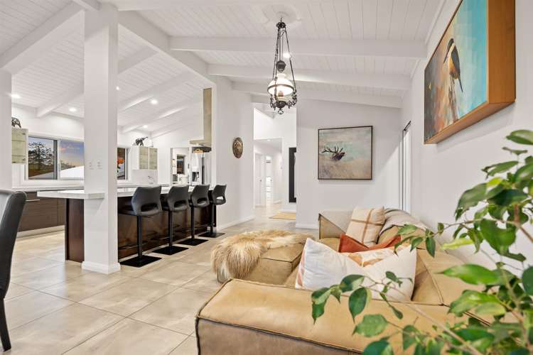 145 Hanham Road Kumeu_11