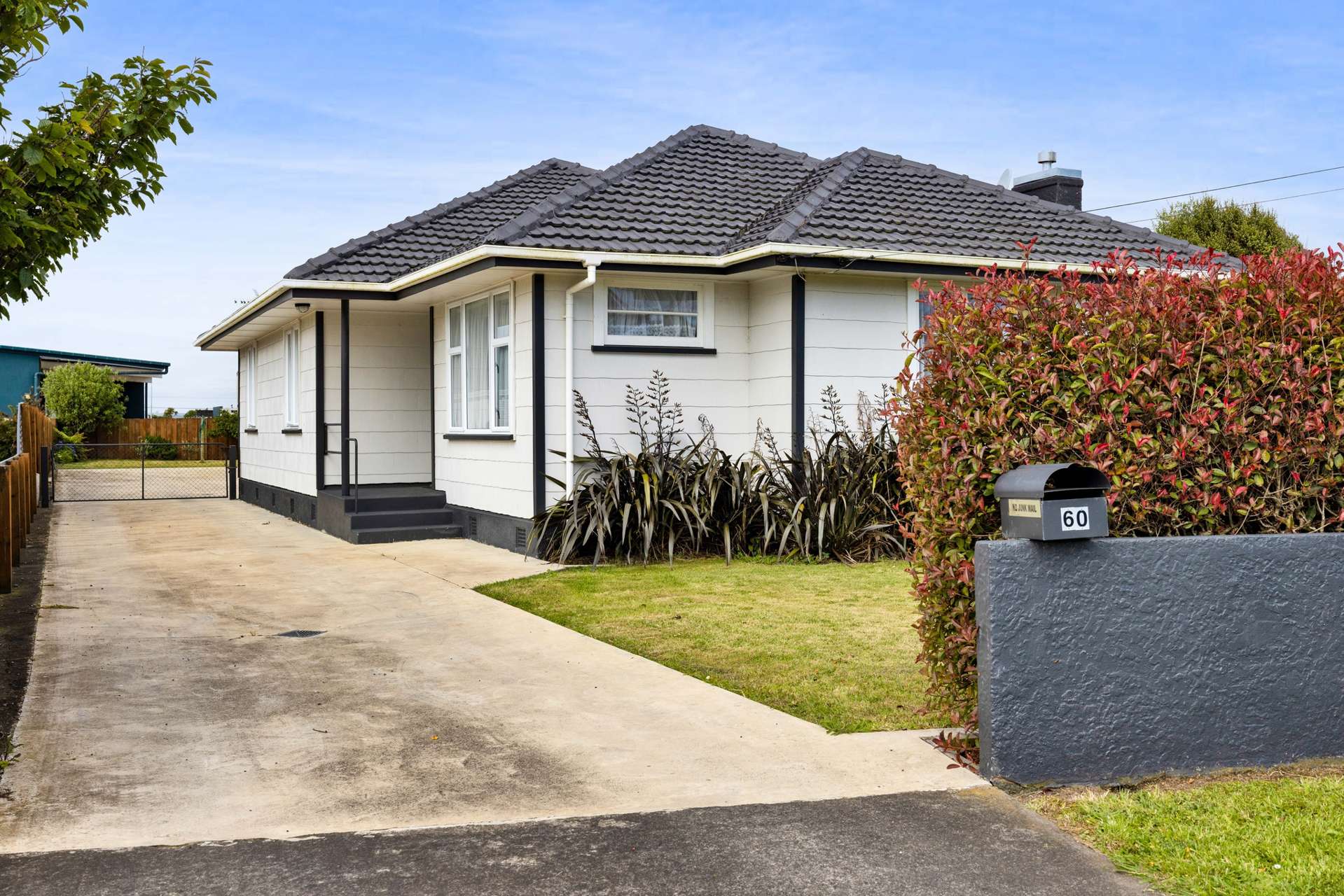 60 Egmont Street Hawera_0