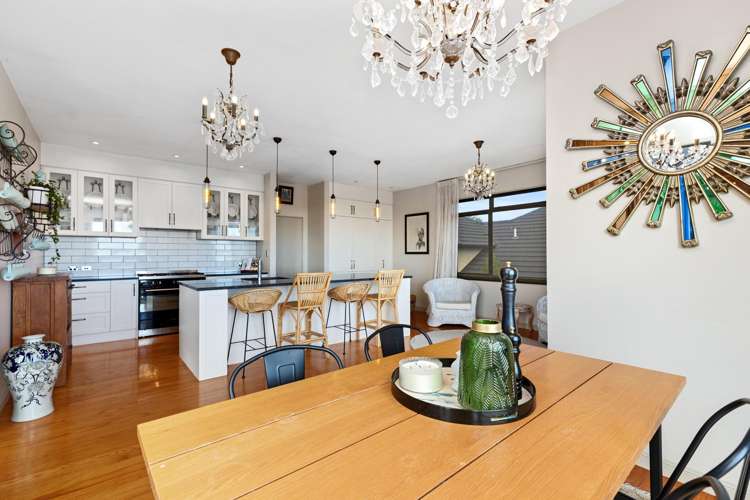 31 Aurora Avenue Welcome Bay_4