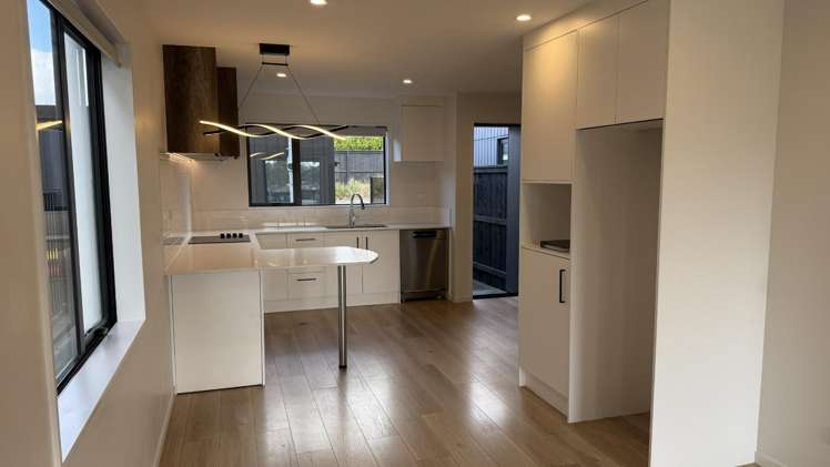 4/3 Walsh Road 1629_5