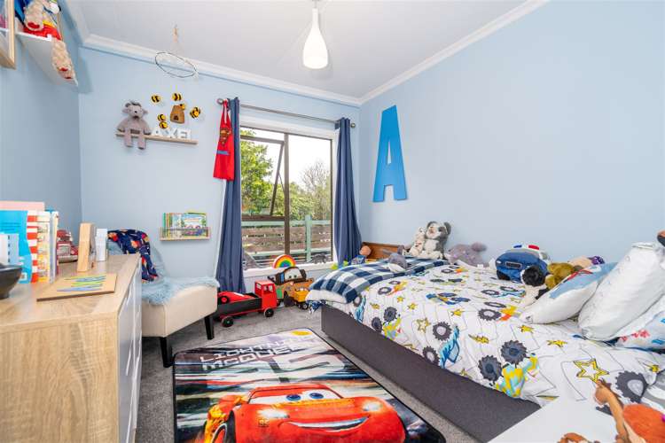 18 Main Road Owaka_8