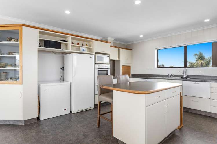 14 Commodores Close Coastlands_6