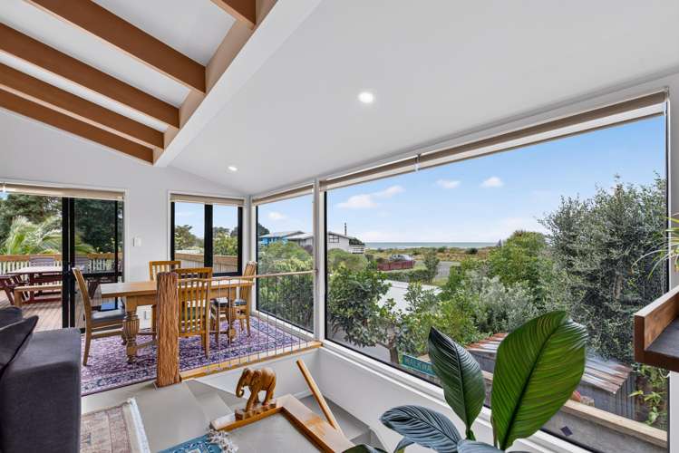 2 Quentin Place, Mahanga Mahia Peninsula_11