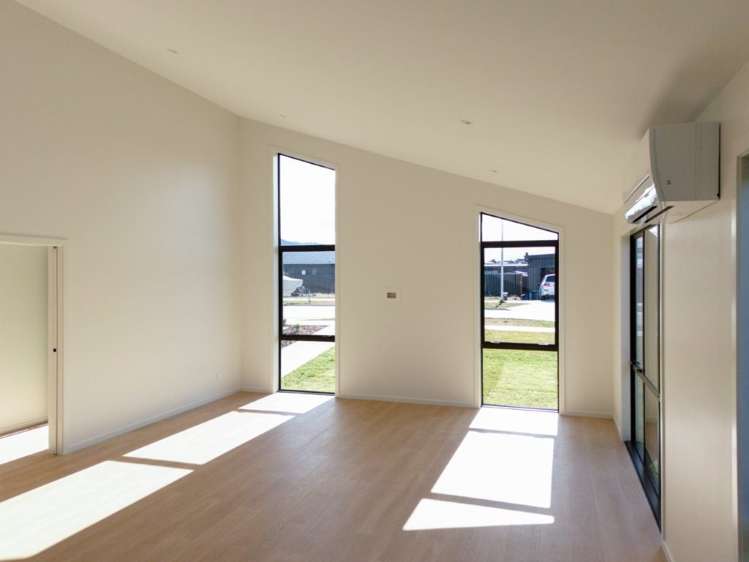 57 Longview Drive_4