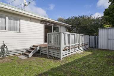 65A Cobham Crescent_2