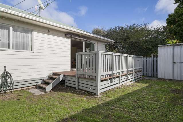 65A Cobham Crescent Kelston_3