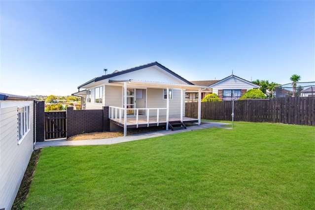 35 Solar Road Glen Eden_2