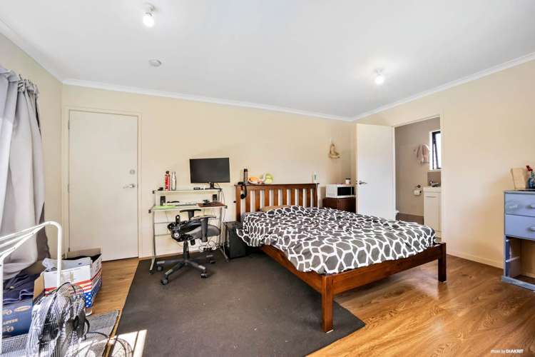 77 Brunner Road Glen Eden_3