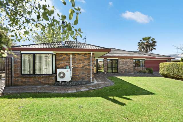 Double Glazed - Family Home