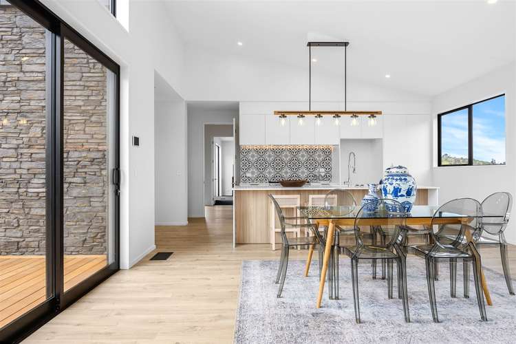 8 Kapuka Lane Kennedys Bush_7