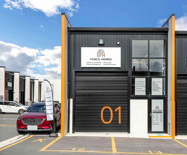 For Sale: 84m2 Industrial Unit
